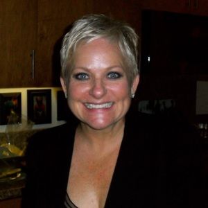 Meet your Posher, Miki